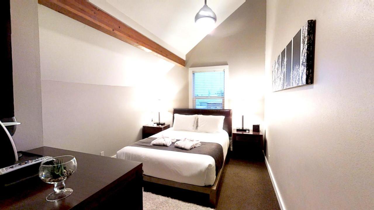 Bird Rock Hotel 3*