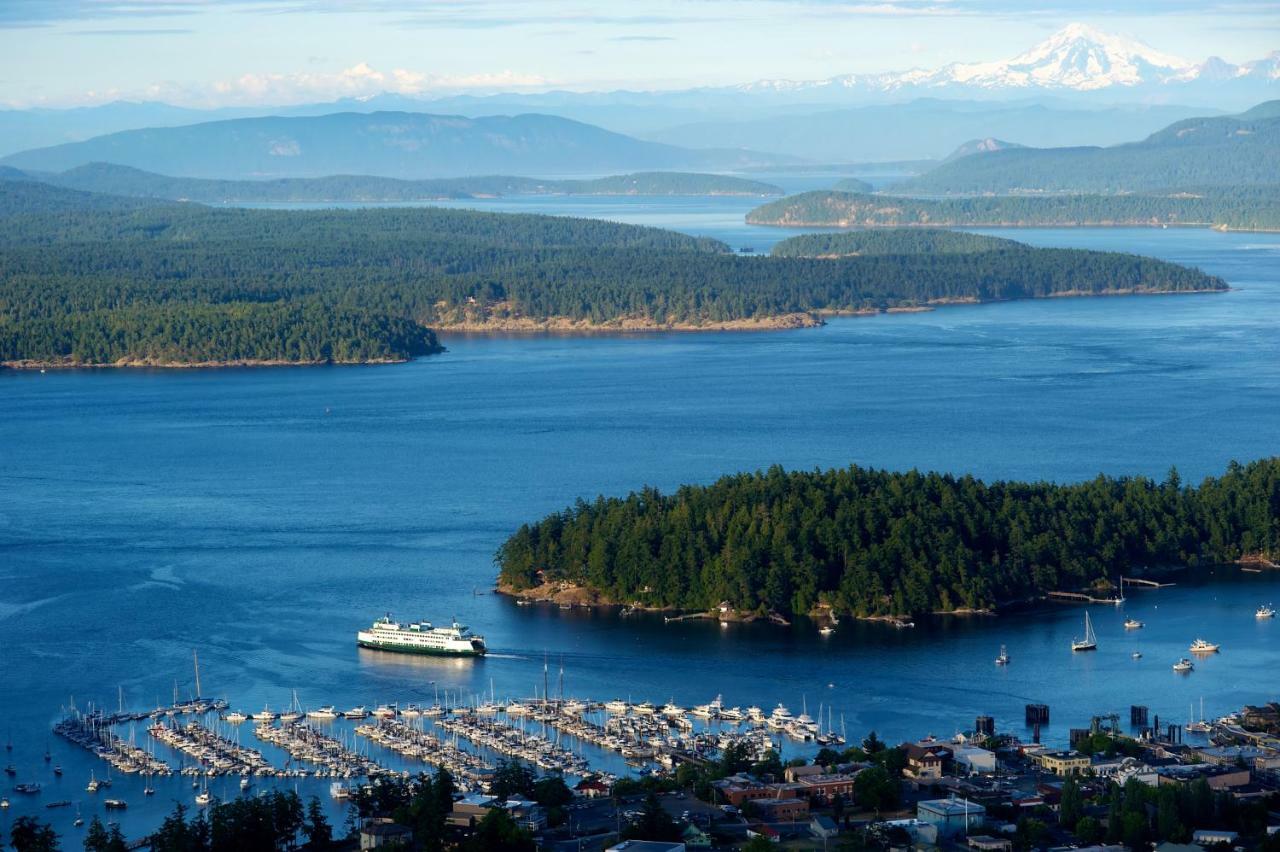 Bird Rock Friday Harbor